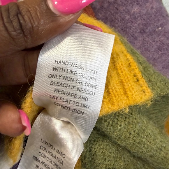 Cleo+Wolf Colorblock Patchwork Daisy Embroidered Cardigan Sweater Medium Cottage - Picture 7 of 9